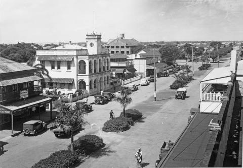Street scene of Sydney Street, Mackay c1936