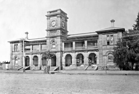 Post and Telegraph Offices, Margaret Street, Toowoomba