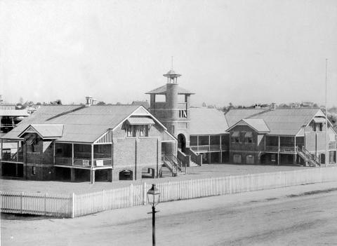 East Brisbane State School, Wellington Road