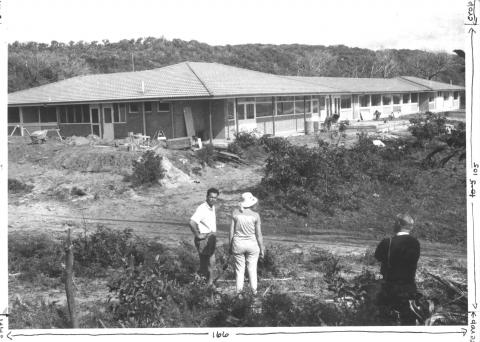 Black and white photograph of the Stradbroke Hotel