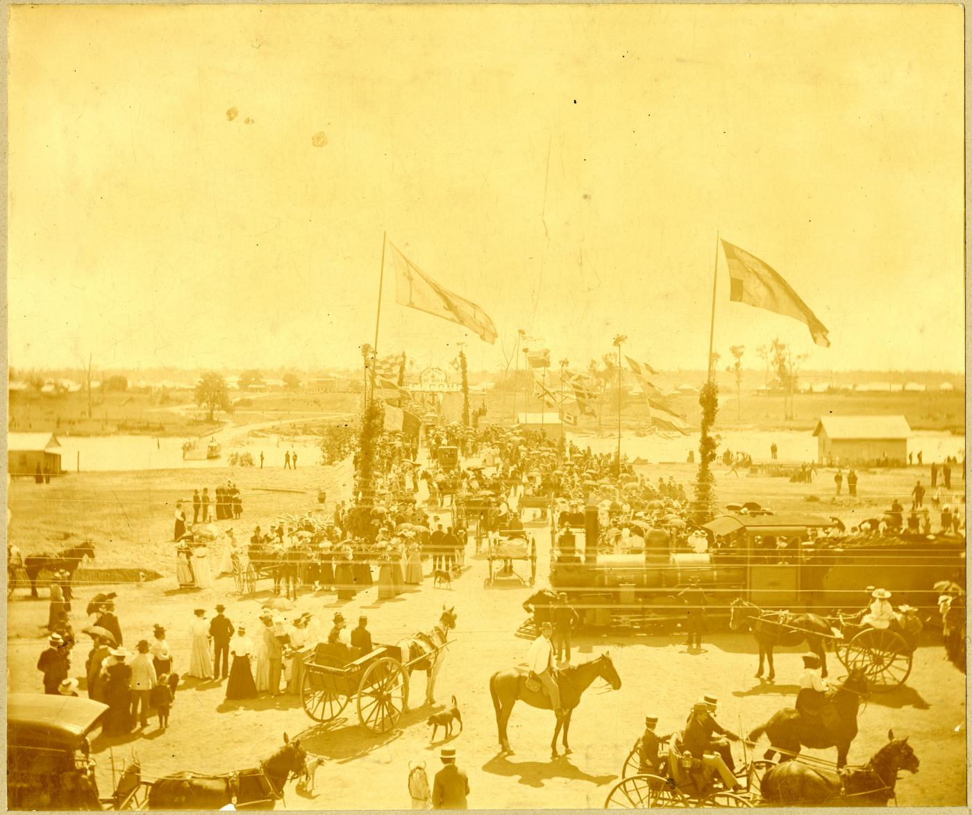 Opening Ceremony of the Burnett River road bridge, 24 August 1900