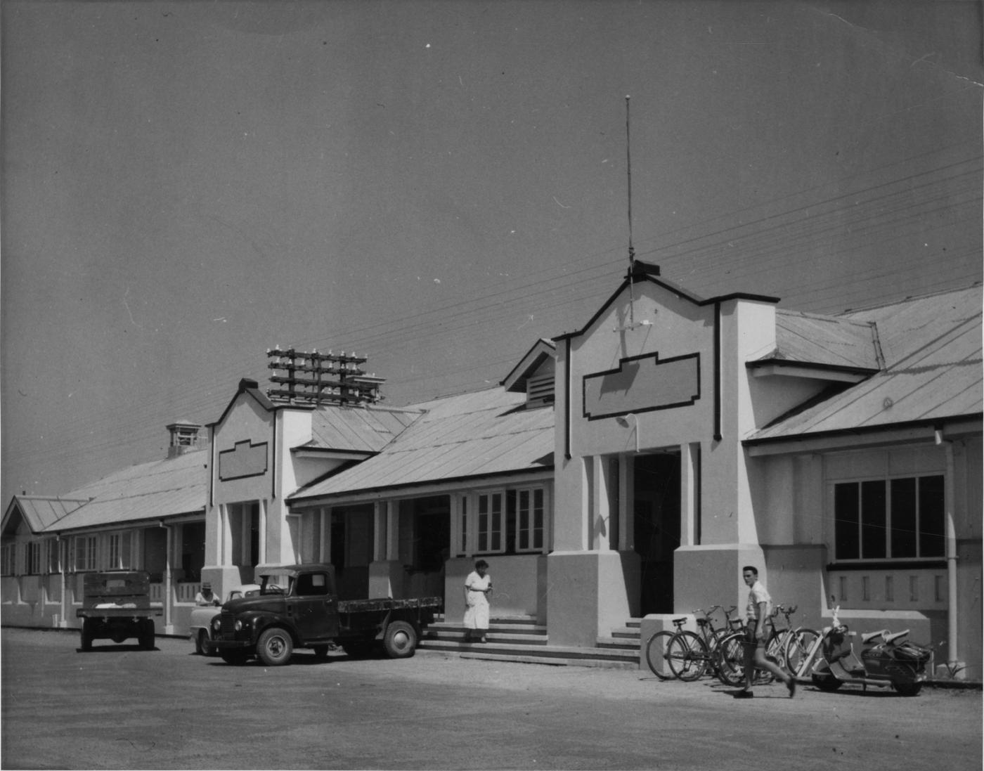Exterior of the railway station in Mackay, made of wood