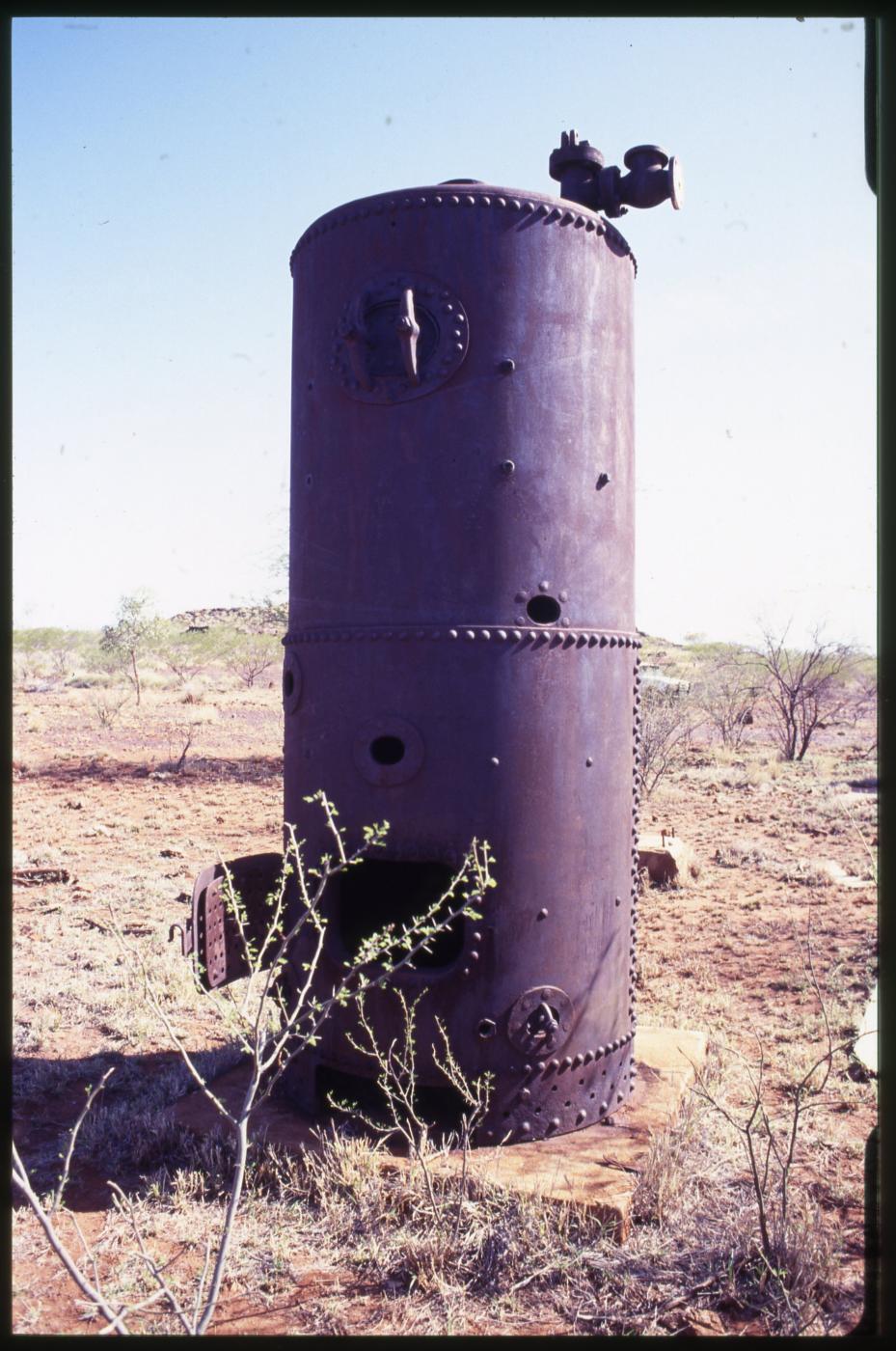 Metallurgical Plant, Cloncurry - machinery remnant