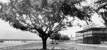 Panoramic view of the Cairns waterfront from the 1920s